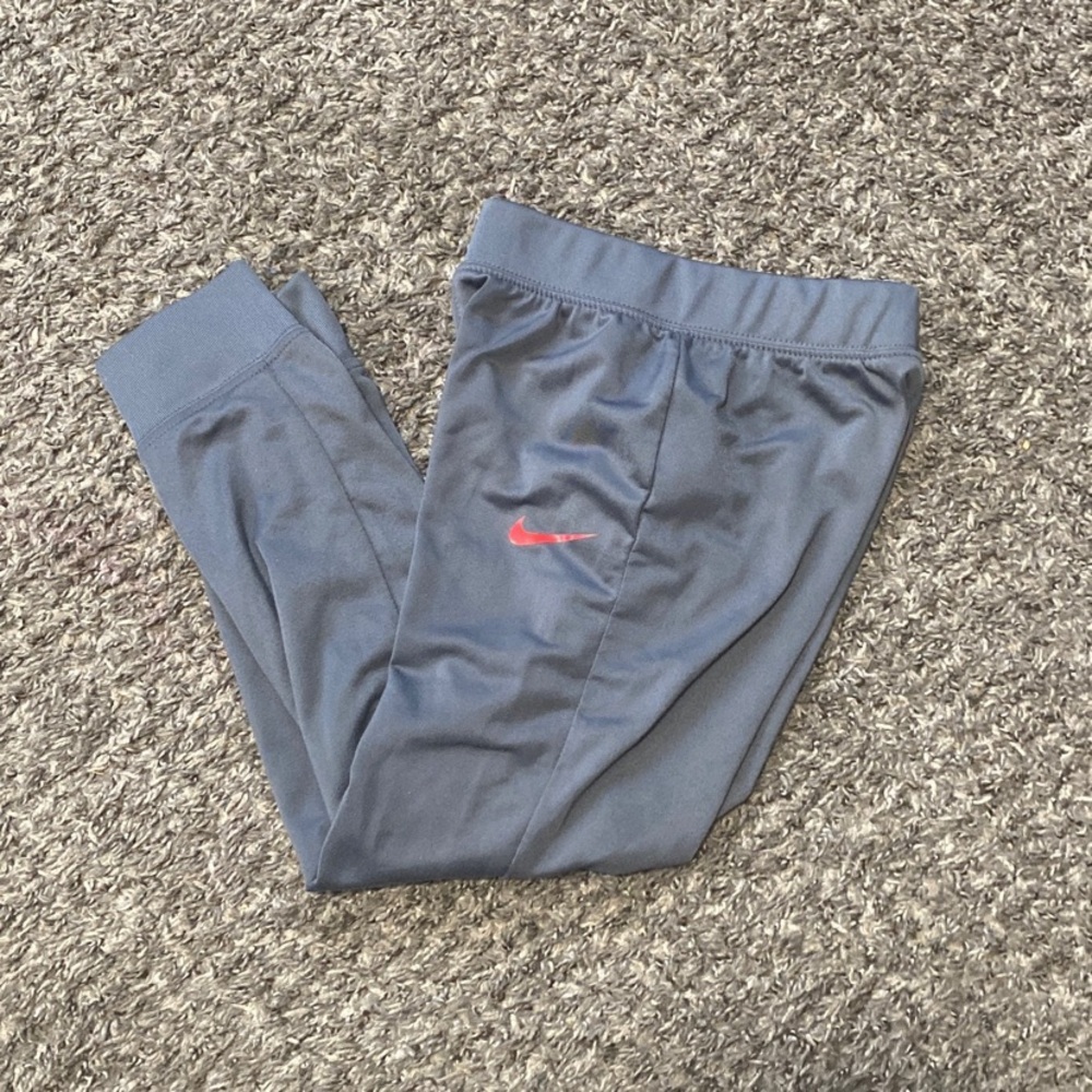 Kids Gray Nike Pants Size 6